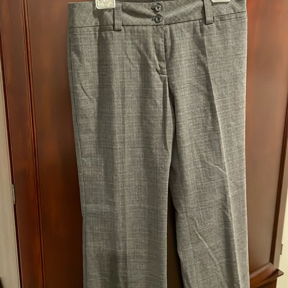 Women’s dress pants